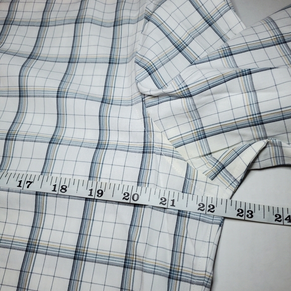 Banana Republic Men's Medium Non-Iron Classic Fit Shirt Long Sleeve 100% Cotton  - Picture 8 of 10